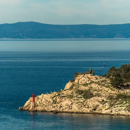 Skytub * Makarska